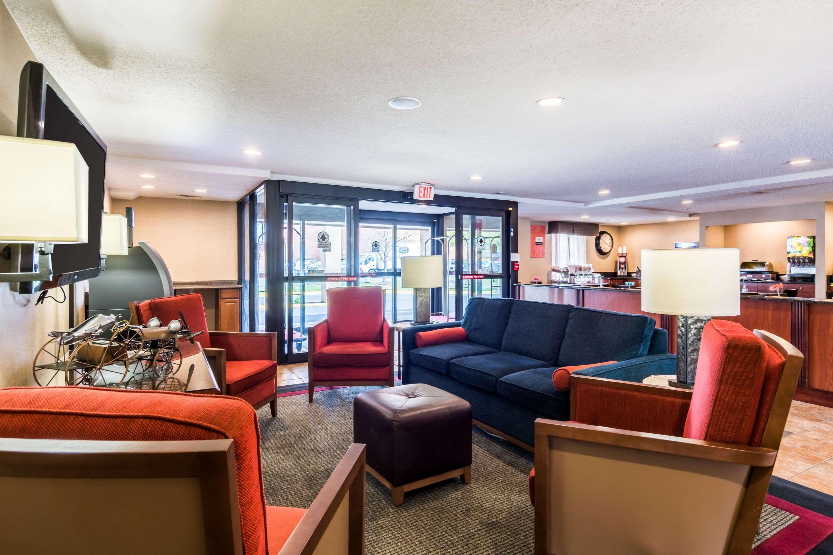 Comfort Inn At Joint Base Andrews Clinton Extérieur photo