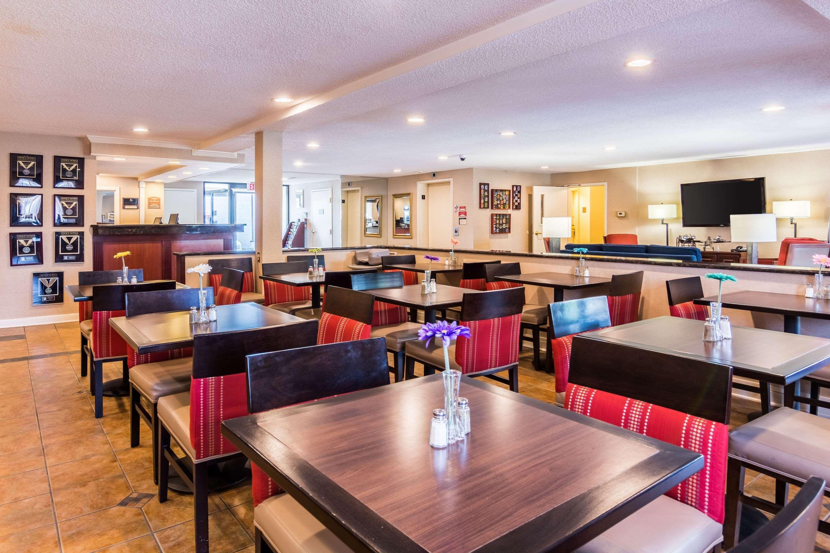 Comfort Inn At Joint Base Andrews Clinton Extérieur photo