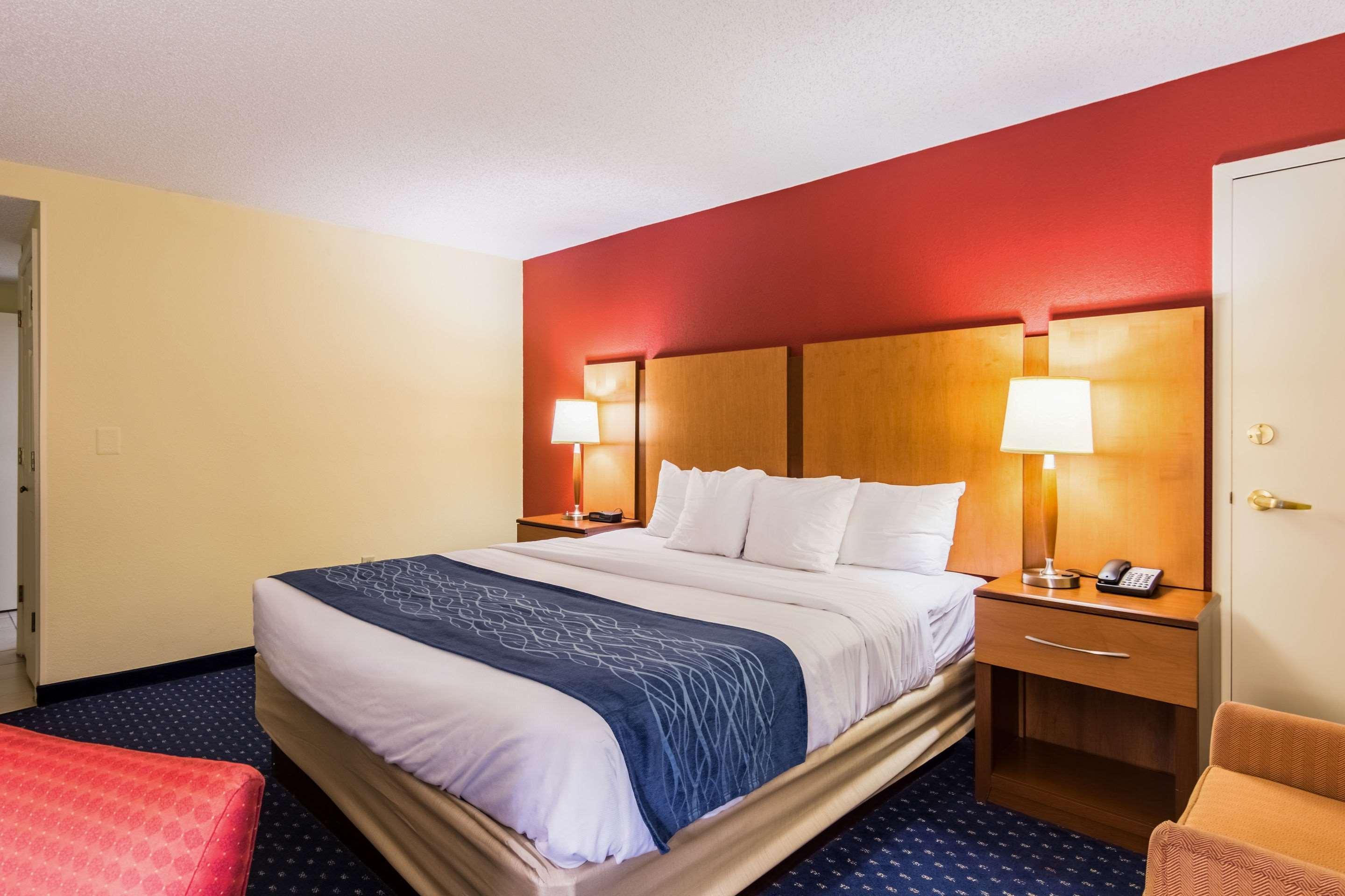 Comfort Inn At Joint Base Andrews Clinton Extérieur photo